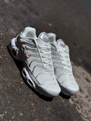 TÊNIS NK AIR MAX PLUS TN - PINK RISE