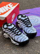TÊNIS NK AIR MAX PLUS TN - OREO