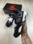NK JORDAN 4 PRETO/BRANCO