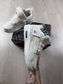 AIR JORDAN 4