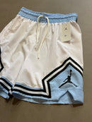 BERMUDA JORDAN BRANCA/AZUL