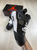 NK JORDAN 4 PRETO/BRANCO