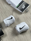 MEIA NK SWOOSH BRANCA BORDADA
