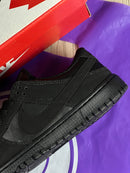 TENIS NK DUNK LOW ALLBLACK