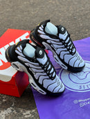 TÊNIS NK AIR MAX PLUS TN - OREO