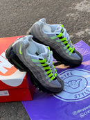 TÊNIS NK AIR MAX 95 - NEON GREEN